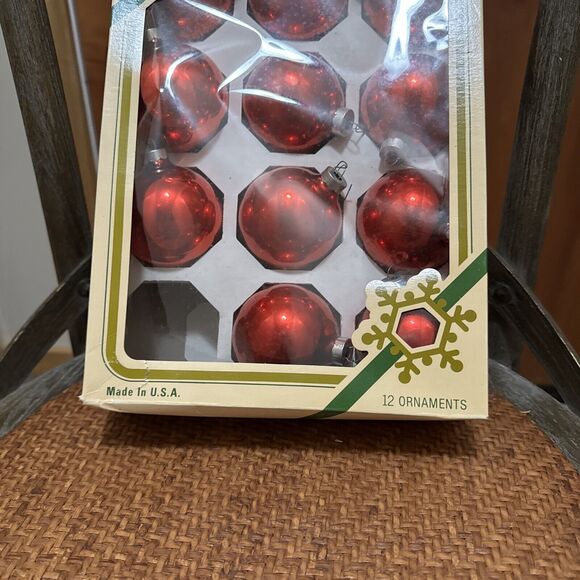 11 Vintage Pyramid Christmas Tree Red Glass Ball Ornaments - Picture 2 of 10